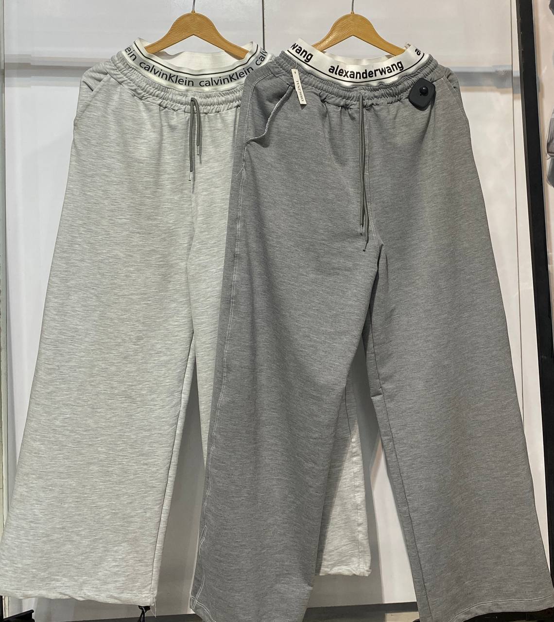 جاگر Calvin klein کالوین کلین